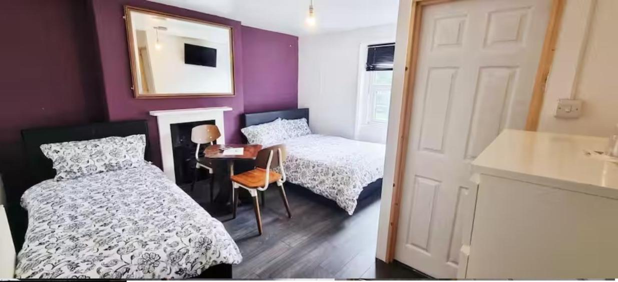 Triple In Vauxhall - 6 Guest house *