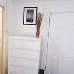 Triple Room In Vauxhall - 6