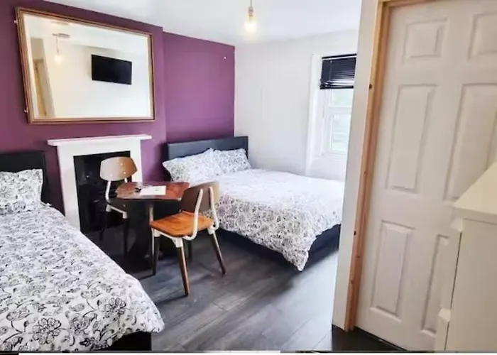 Triple Room In Vauxhall - 6